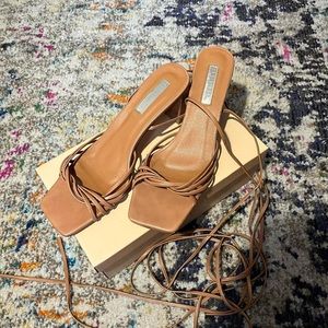 Bellini Ilias Wrap Heels- Women's Size US 9